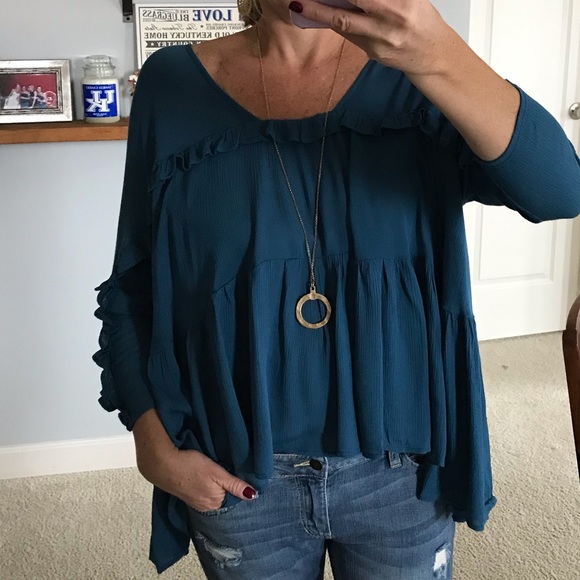 Tiered, Flowy Top - Picture 4 of 7